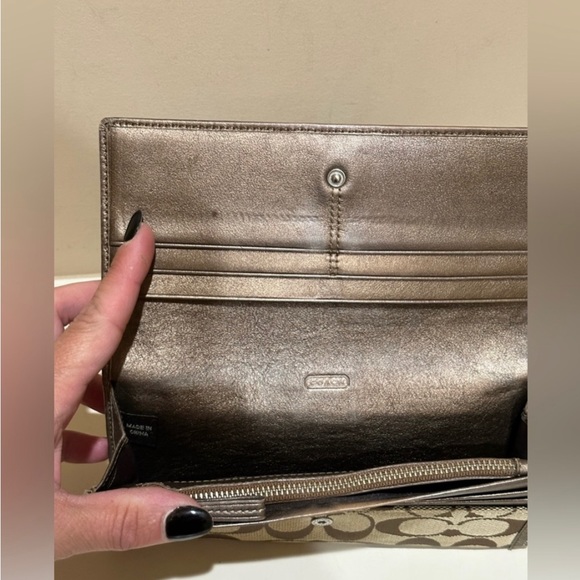 Coach Bucket Bag and Wallet BUNDLE! - Picture 6 of 15